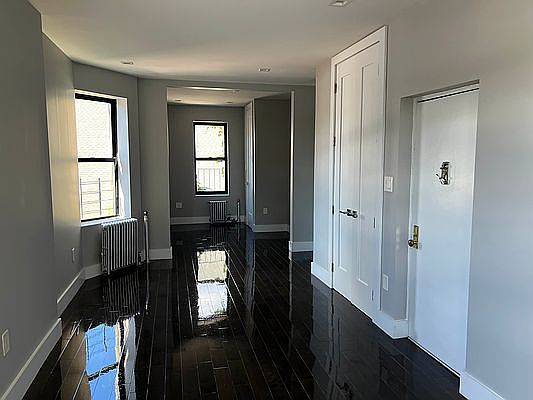 2nd image of 291 Pleasant Ave APT 5B