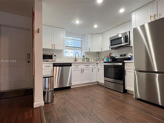 3rd image of 2061 NE 123rd St #2061