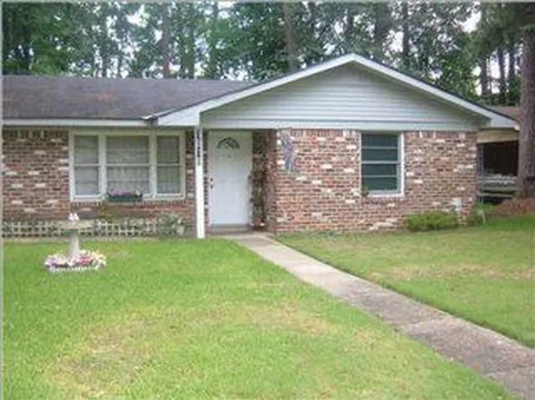 1010 Belvedere Dr, Mobile, AL 36606