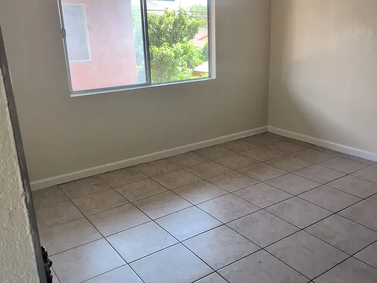 6040 Gotham St #1/2 — Photo 8