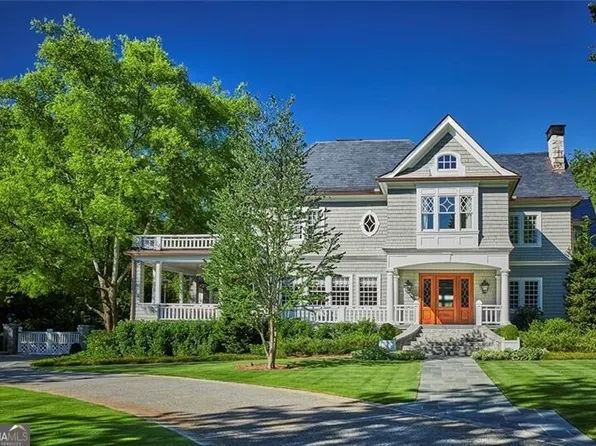 210 Peachtree Cir NE, Atlanta, GA 30309