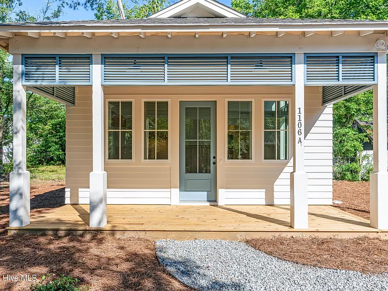 1106 Tree Canopy Way #A — Photo 1