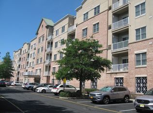 2411 Windsor Park Ct #2411, Englewood, NJ 07631