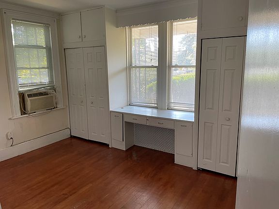 4th image of 268 Broadway #1