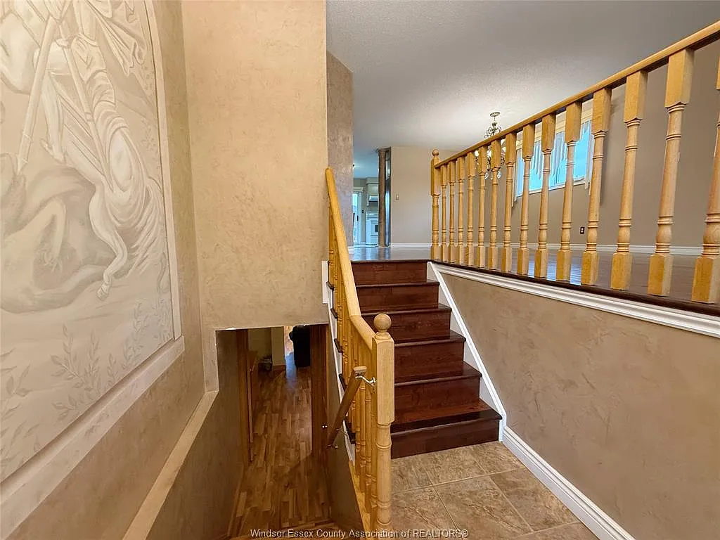 4 bed, $3,150 — Photo 2