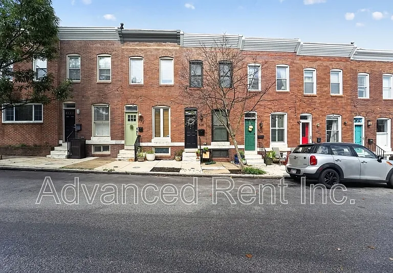 528 S Curley St — Photo 3