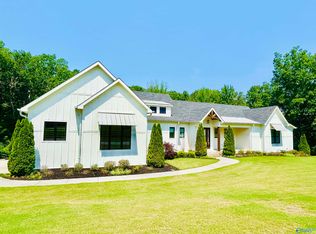 2251 Teague Rd NW, Hartselle, AL 35640