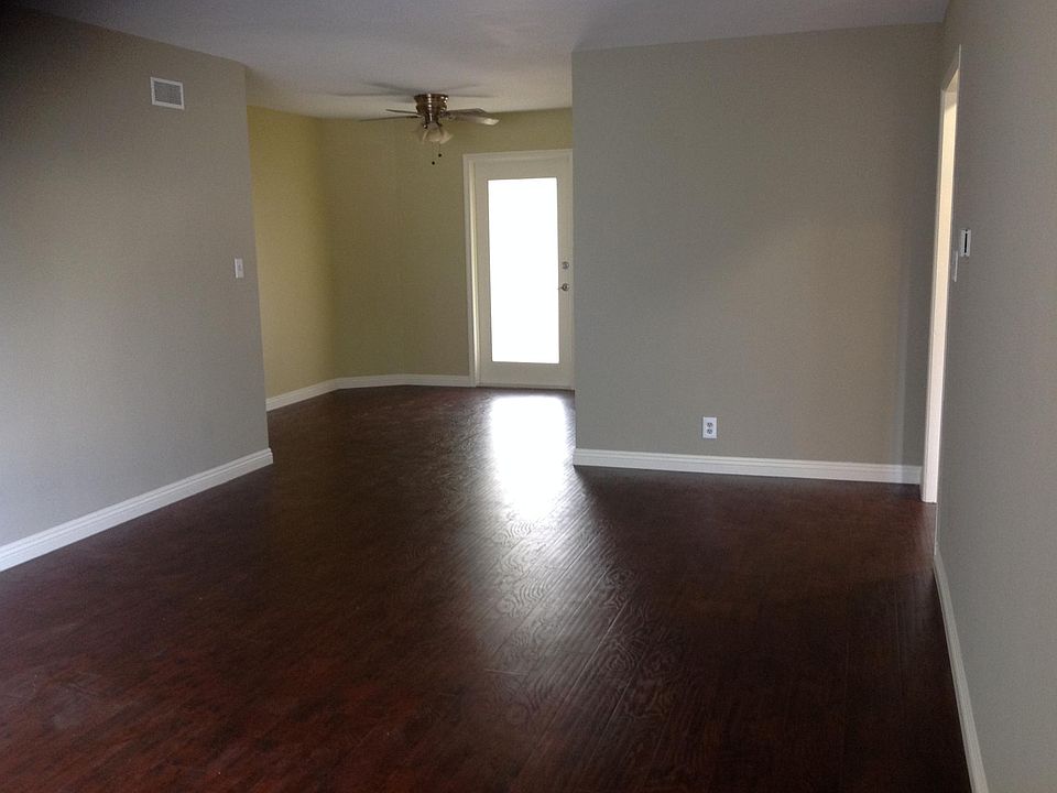 1st image of 1030 Portola Dr