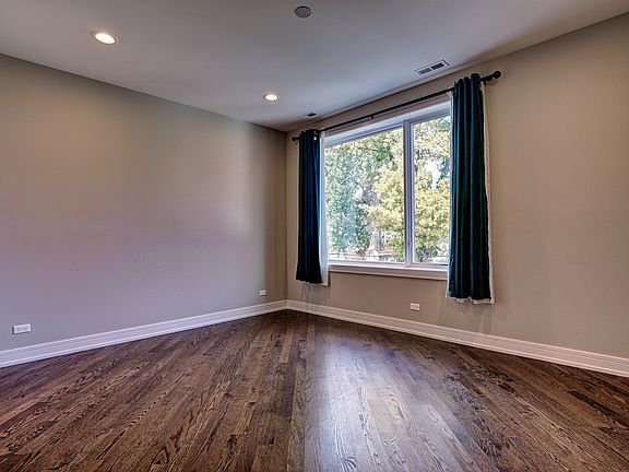 2nd image of 2303 W Wilcox St #2N