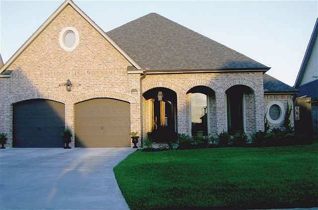 1st image of 2590 Sunflower Ln