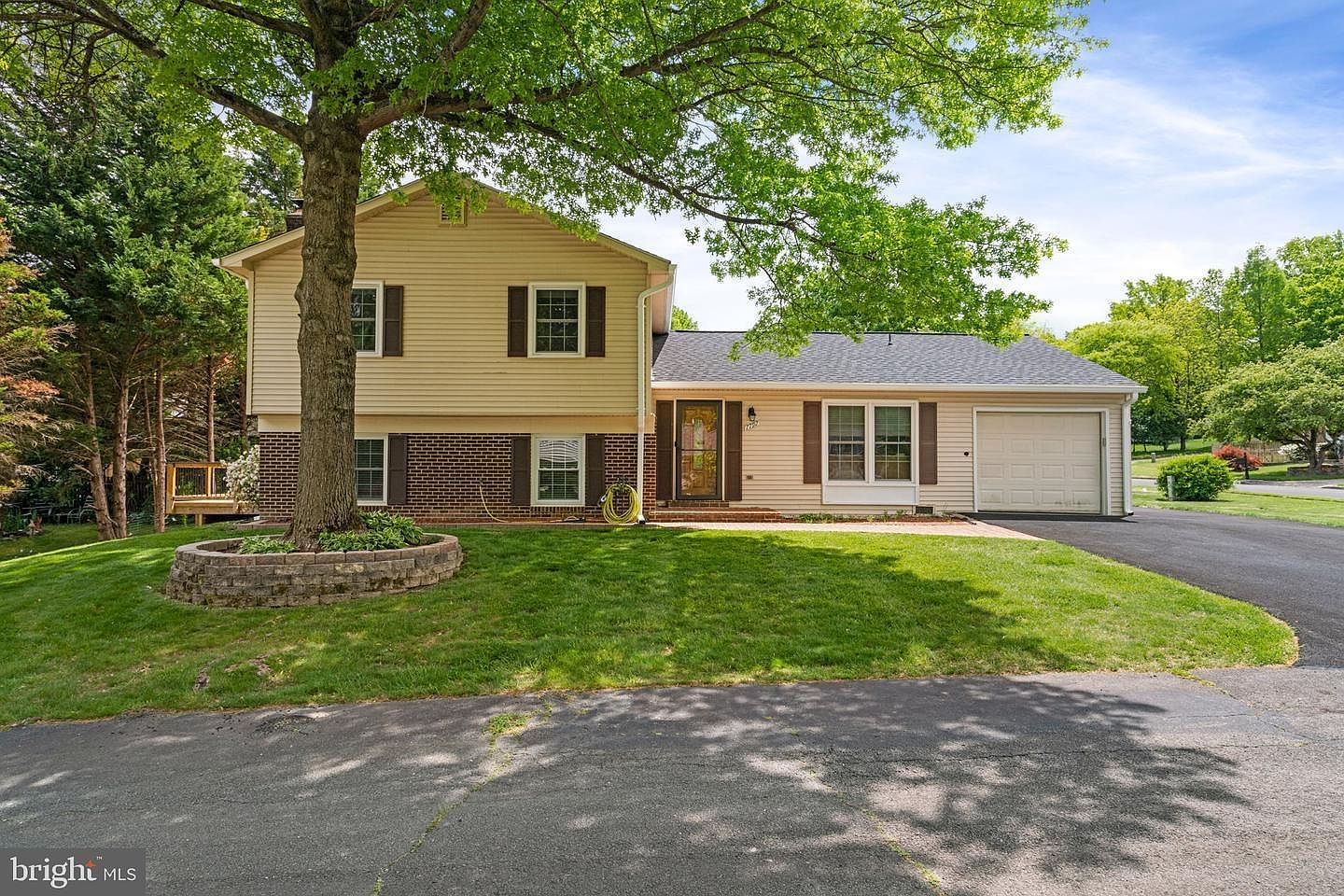 7797 Newington Woods Dr, Springfield, VA 22153 Zillow