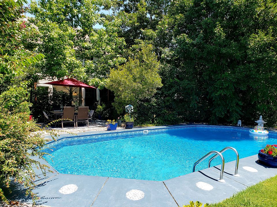1st image of 2996 Beaden Dr