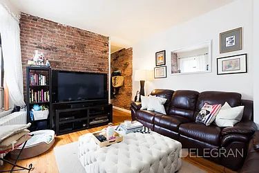 Rented by (Legacy) Elegran