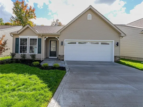 67 Tanners Farm Dr, Painesville, OH 44077