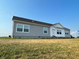 8895 Crum Rd SE, Sherrodsville, OH 44675