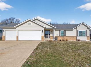 1405 Kearney Dr, Dardenne Prairie, MO 63368