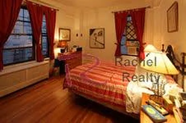 Rented by Rachel Realty | media 4