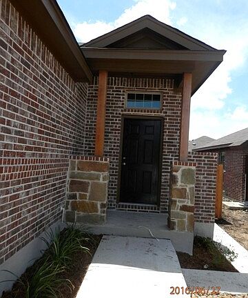 2nd image of 514 Creekside Frst