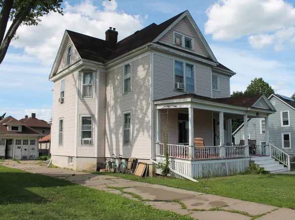 115 E Court St, Cambridge, IL 61238