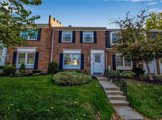 78 Hickory Hill Rd, Buffalo, NY 14221