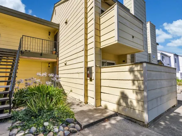 8228 Center Pkwy APT 47, Sacramento, CA 95823