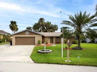 2324 Westwood Rd, North Fort Myers, FL 33917
