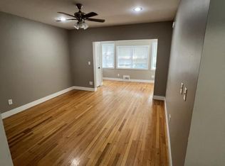 718 Locust St #4, Kalamazoo, MI 49007