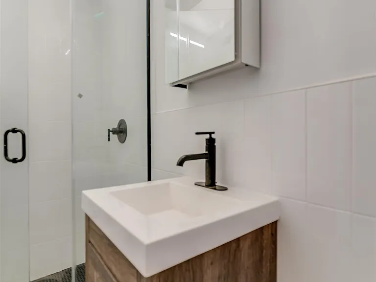 163 3rd St #1E — Photo 12