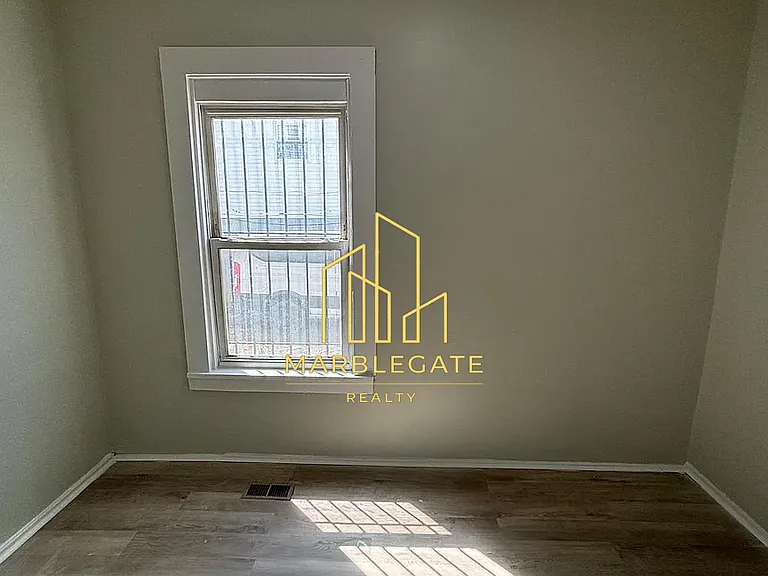 262 Chadwick Ave #11 — Photo 3