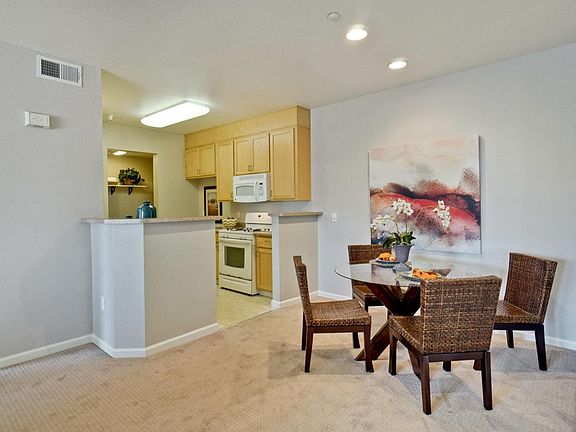 5th image of 2177 Alum Rock Ave APT 122