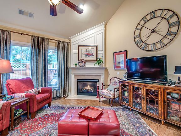 5th image of 624 Ballington Dr