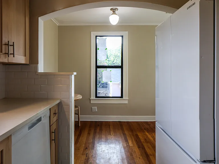 4412 Bellvue Ave #B — Photo 7