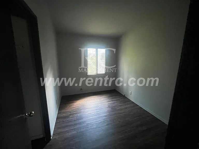 413 N Beard St #N — Photo 10