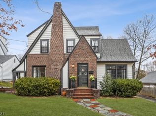 7 Evergreen Pl, Maplewood, NJ 07040