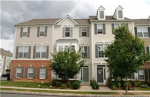1932 Cavalier Ln Photo 1