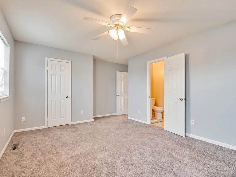 1404 Wendfield Dr — Photo 29