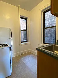 Rented by Urban Real Estate Property Group Inc