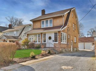 88 Clove Rd, New Rochelle, NY 10801