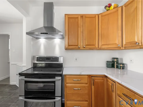 3406 Meadow Bridge Rd, Richmond, VA 23222