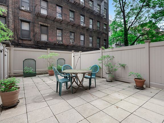 4th image of 315 E 69th St APT 1C