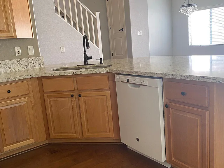3308 Jamaica Princess Pl #0 — Photo 3
