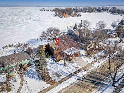 2136 White Swan Dr, Oshkosh, WI, 54901