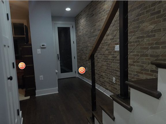 4th image of 210 N Payne St