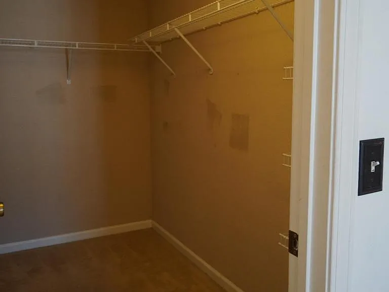 575 Oakleaf Plantation Pkwy #610 — Photo 9