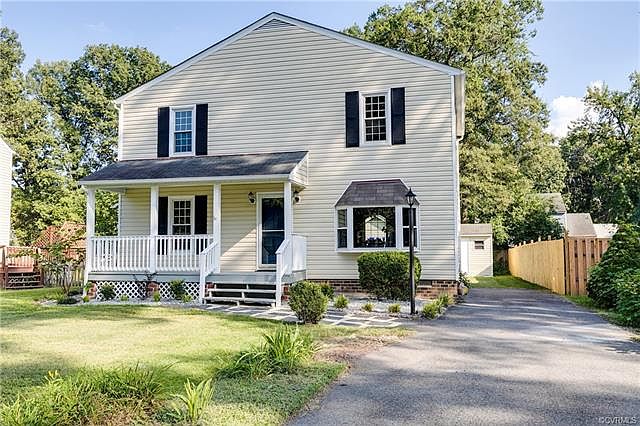 1st image of 1925 Millsap Ln