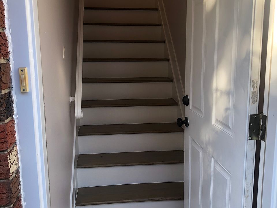 1st image of 21 Helios Pl Floor 2