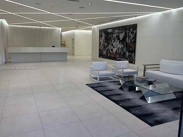 4250 Biscayne Blvd #1414 — Photo 28