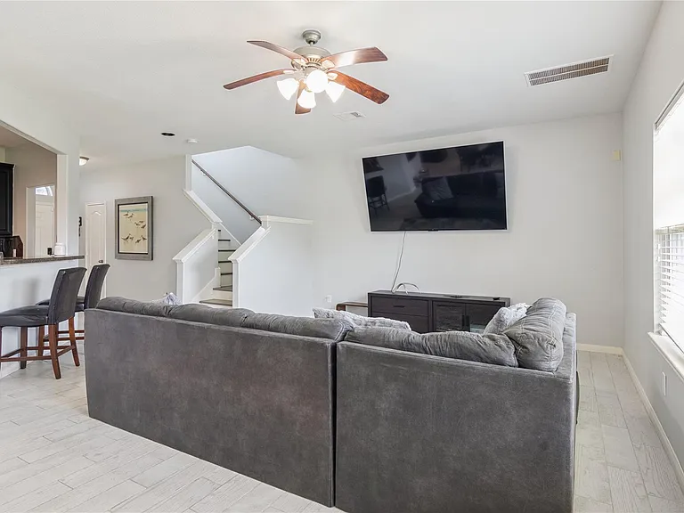 5218 Misty Ln — Photo 5