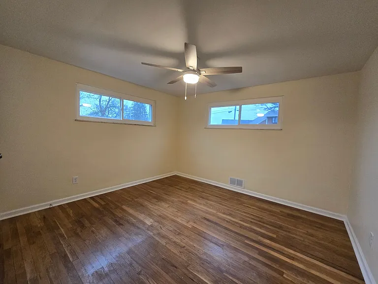 389 Beech Rd — Photo 10