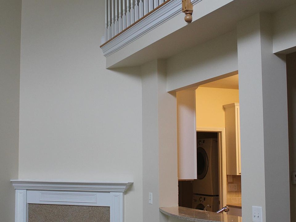 2nd image of 55 Krumkill Rd
